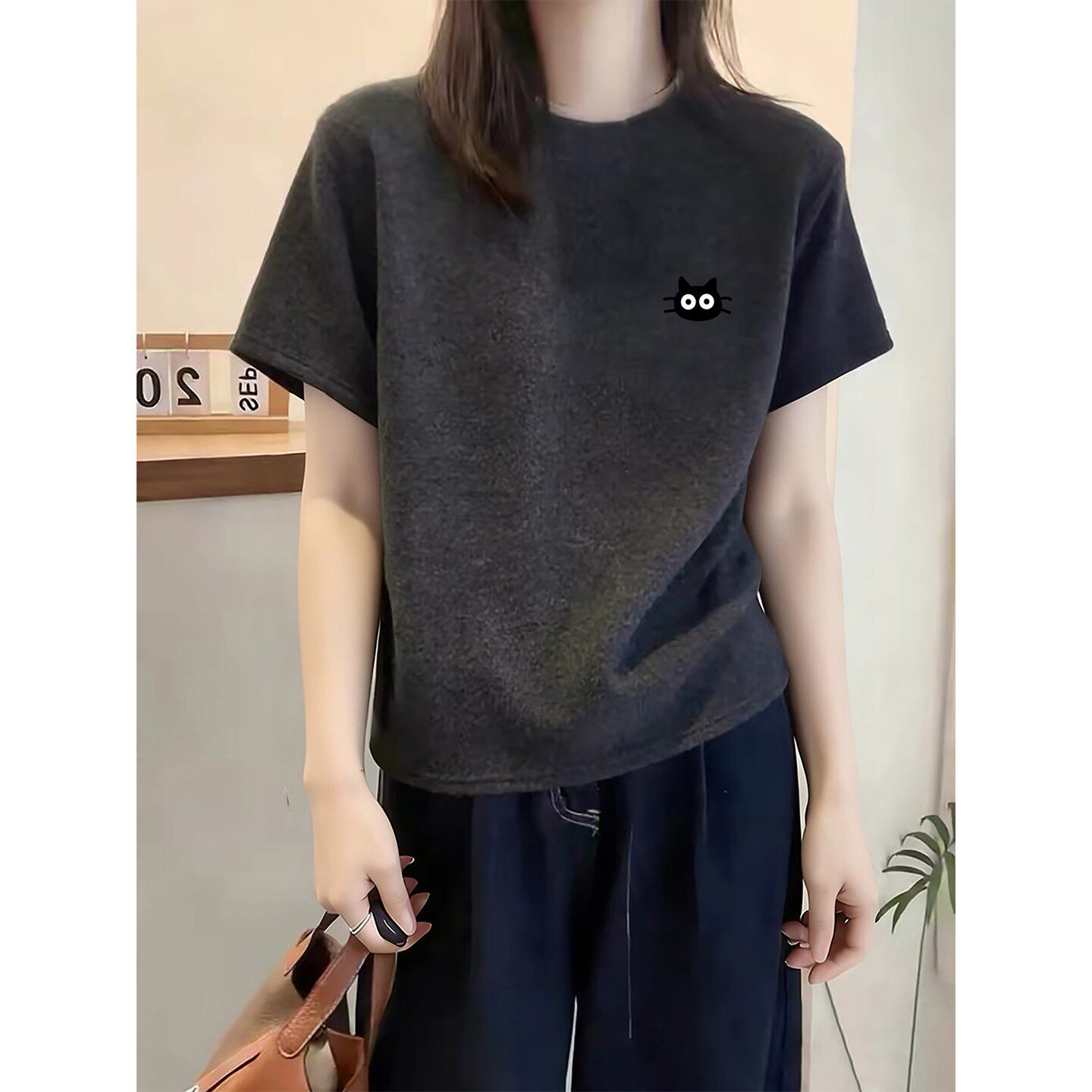 欧货灰色纯棉短袖T恤女2026新款宽松打底衫时髦显瘦印花体恤上衣