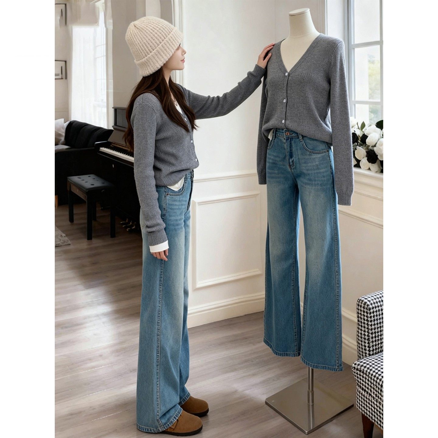 浅蓝色高腰直筒牛仔裤女秋冬爆款加绒显瘦垂感巨好看窄版阔腿裤