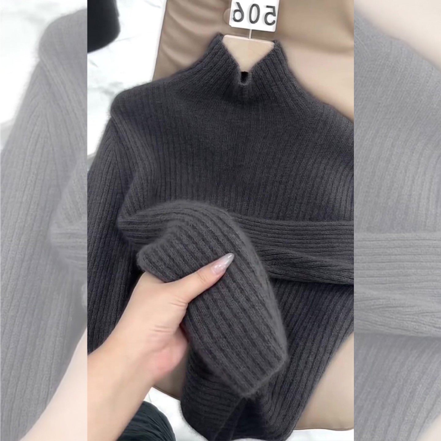 灰色高级感半高领针织毛衣女秋冬新款气质显白保暖内搭巨好看上衣,运动/瑜伽/健身/球迷用品,瑜伽t恤,淘宝优惠券,粉丝福利购,淘宝优惠卷