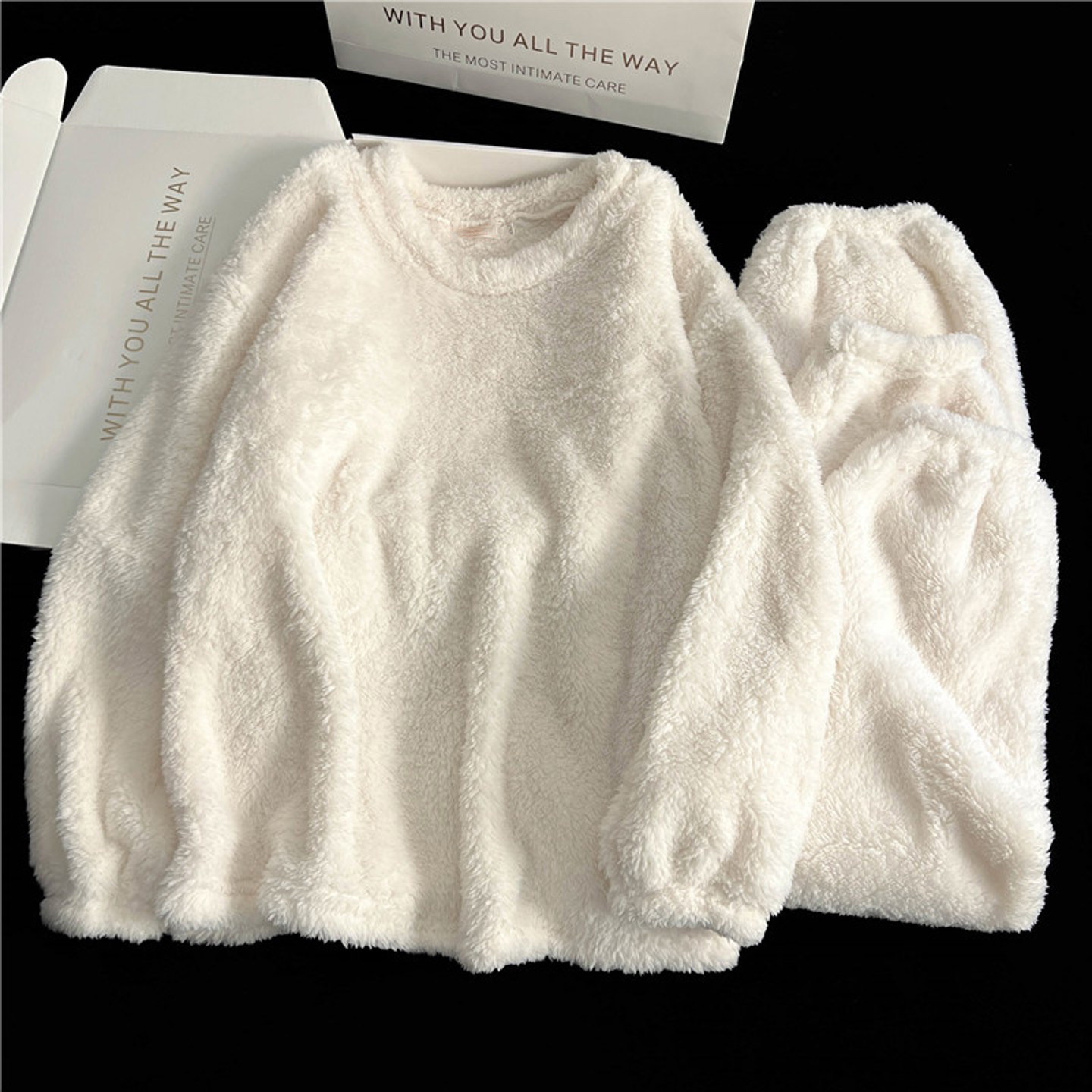 珊瑚绒睡衣女款秋冬季2025新款简约休闲保暖加厚法兰绒家居服套装,运动/瑜伽/健身/球迷用品,瑜伽t恤,淘宝优惠券,粉丝福利购,淘宝优惠卷