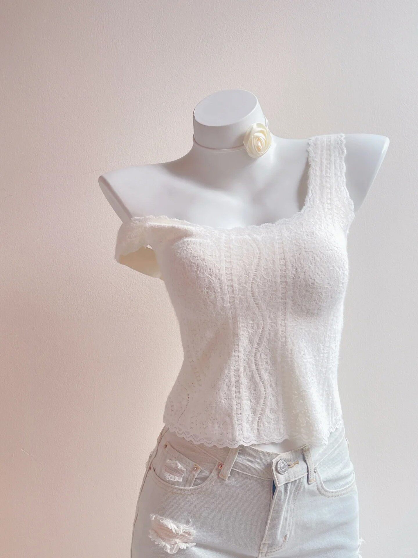 蕾丝磨毛加绒吊带背心女带胸垫秋冬法式贴身发热打底衫保暖背心