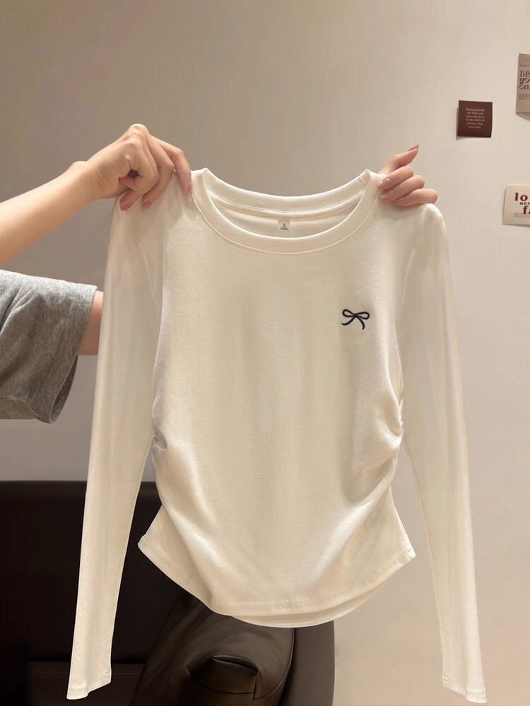 白色刺绣长袖T恤女春秋冬洋气内搭显瘦收腰磨毛加绒打底衫上衣