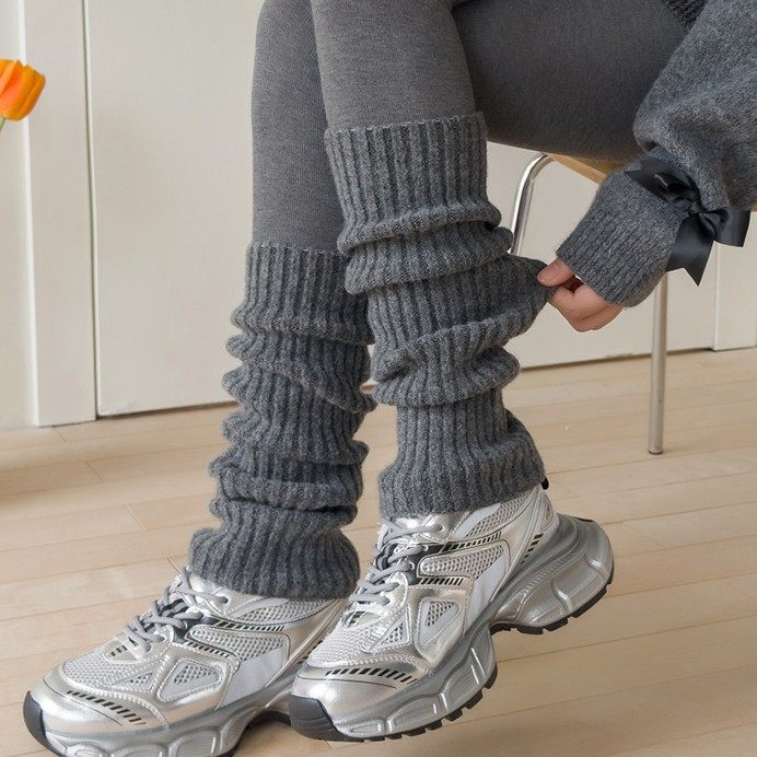 灰色针织袜套女堆堆袜子秋冬季加厚中筒袜配雪地靴小腿袜y2k腿套