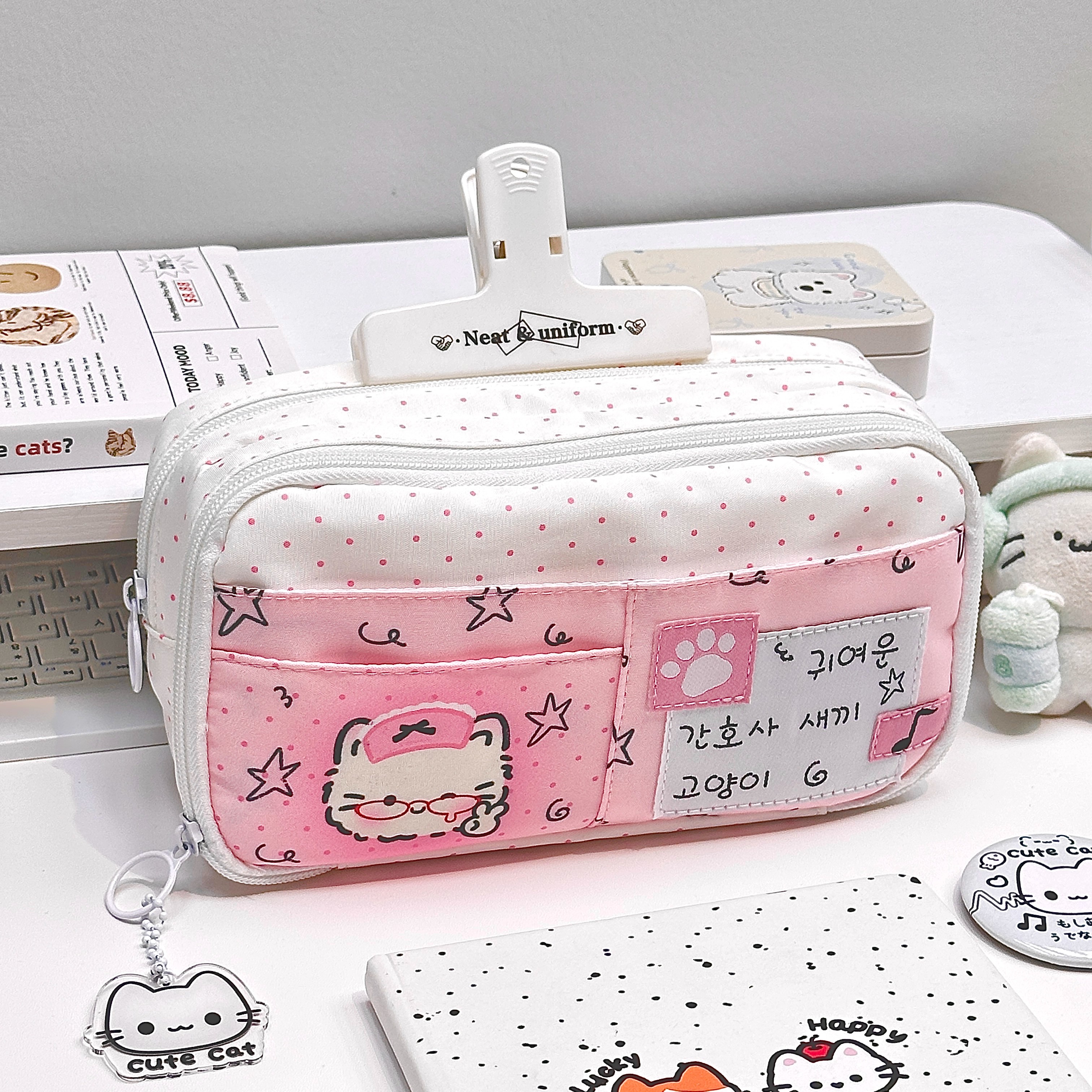 比耶小猫笔袋高颜值ins风小众学生女生笔袋可爱新款铅笔文具盒大容量多巴胺简约型多功能铅笔盒少女心文具袋l