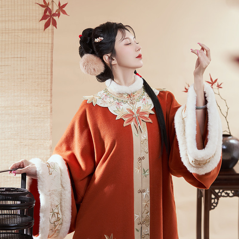 钟灵记江枫渔火:对襟直袄马面裙绣花汉服女云肩秋冬2026高性价比高么？
