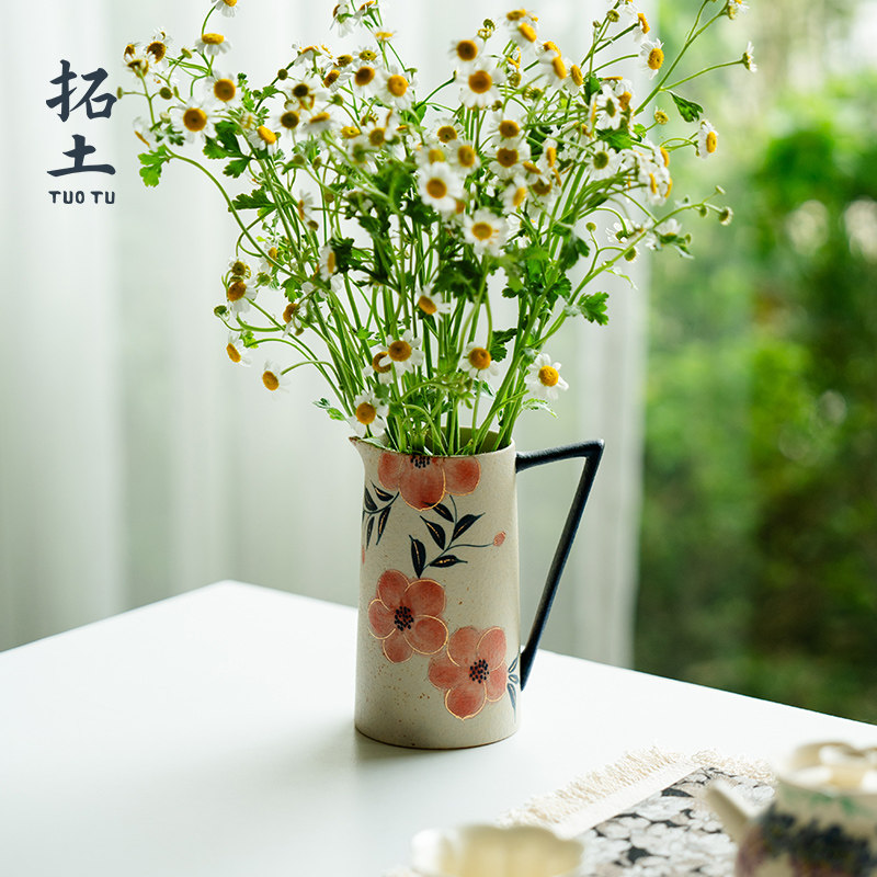 拓土创意陶瓷花瓶青花火石红纯手绘桃花带把手陶瓷花插瓶室内摆件