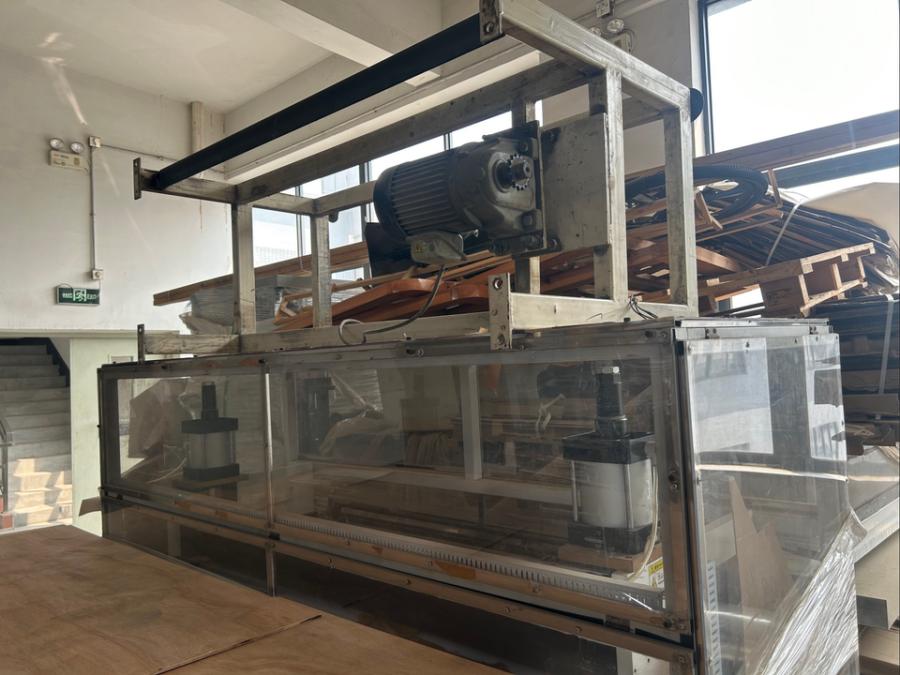 11月7日佛山某公司一套设备和一条生产线机器设备网络拍卖公告