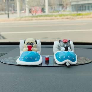 吾皇巴扎黑汽车摆件盲盒猫咪车载车内装饰品中控台高档摆设可爱