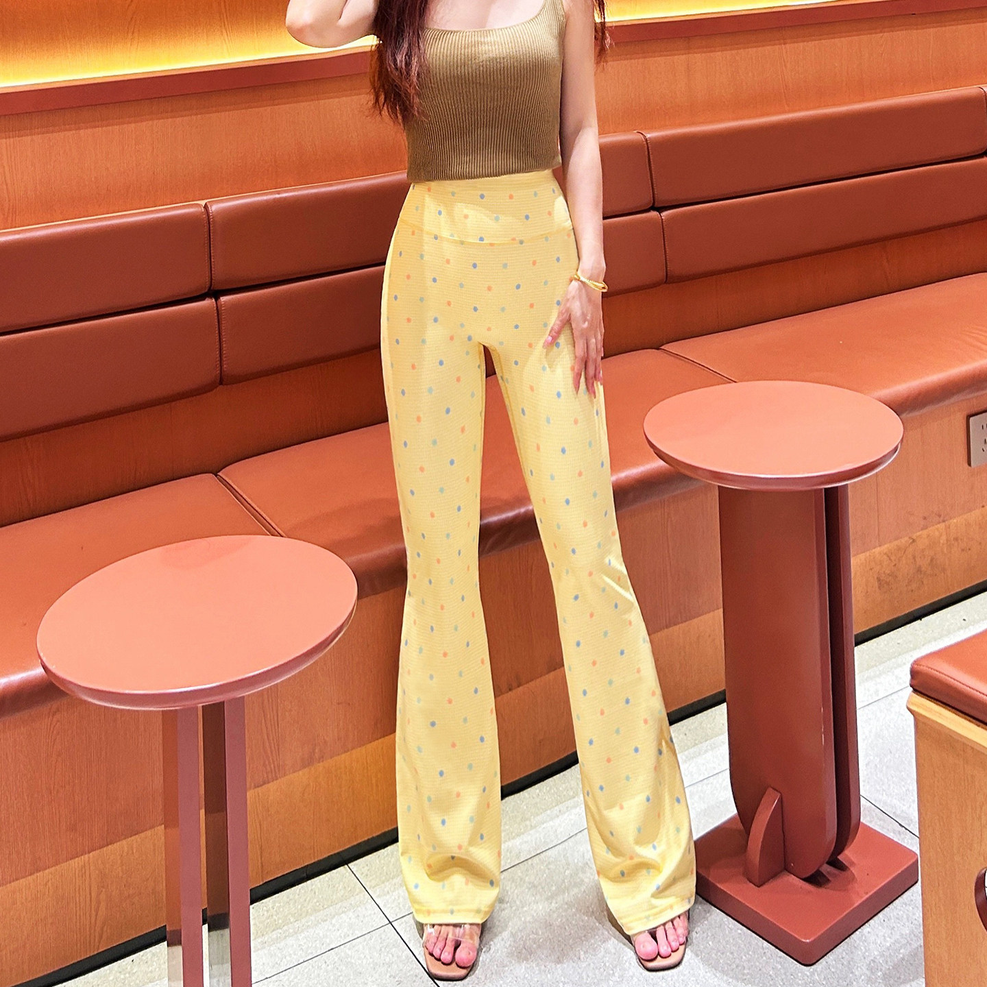 LARRMAIN高腰提臀显瘦黄色波点女印花高腰秋季休闲瑜伽裤喇叭裤子
