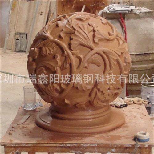 厂家供应各种类型的大型建筑玻璃钢雕塑玻璃钢泥雕来图制定