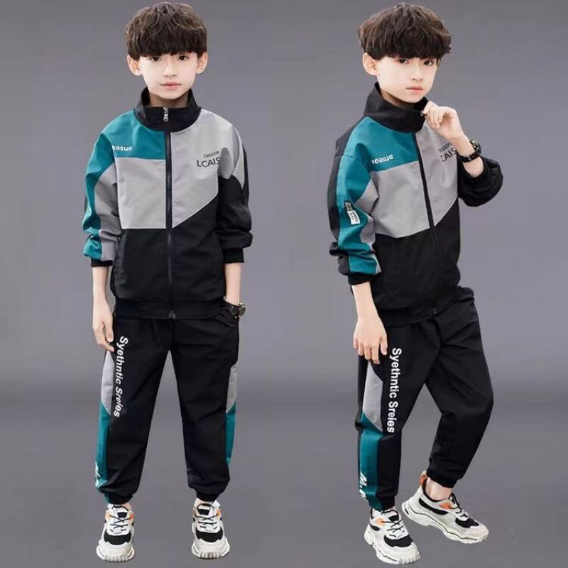 男童帅气运动套装冲锋衣裤两件套
