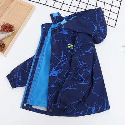 男童秋冬季加绒三合一冲锋衣外套