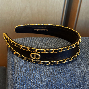 FABULOUS TIME 千金香香风皮质双链条黑色缎面猪鼻子发箍高颅顶