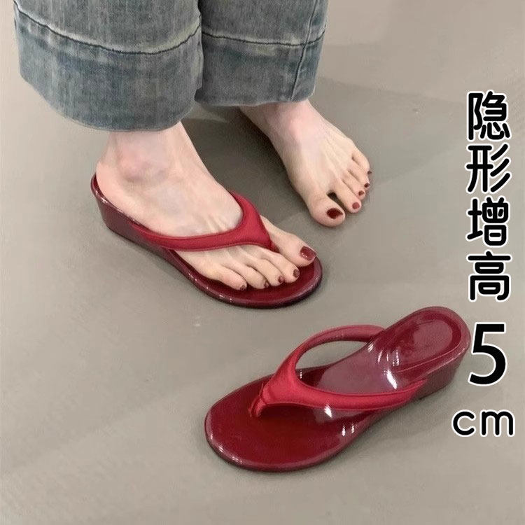MK&DK香港真皮红色坡跟人字拖鞋女2025年新款夏季厚底夹脚凉拖鞋