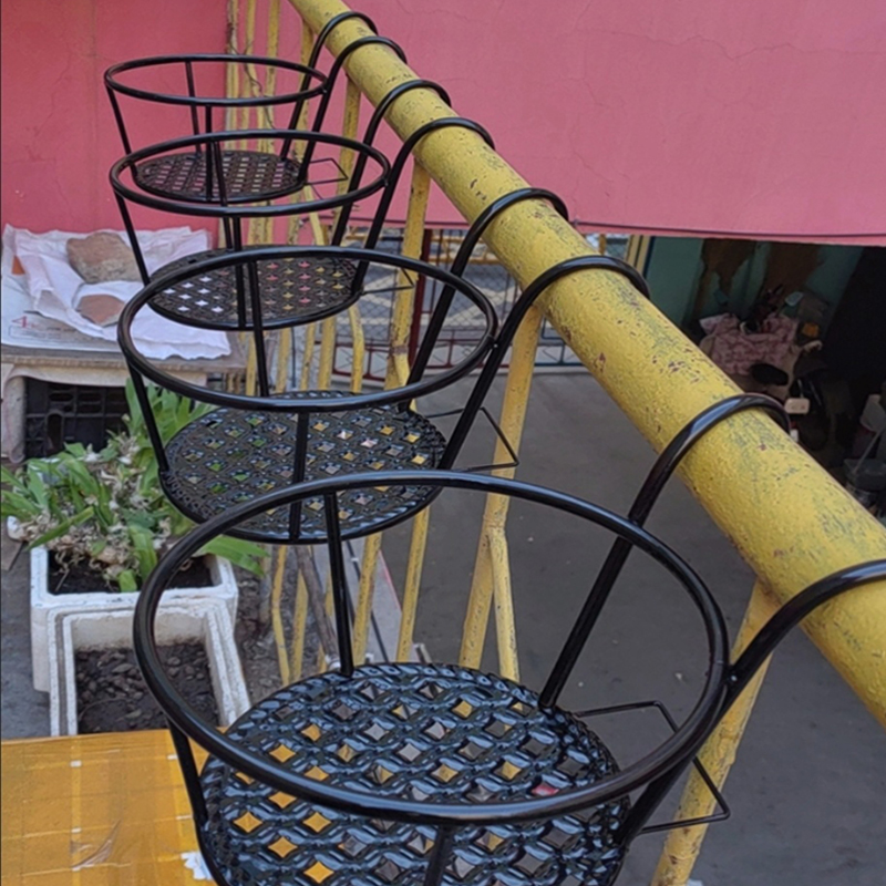 户外庭院护栏花架铁艺悬挂式花盆挂架窗台多肉绿萝摆放架