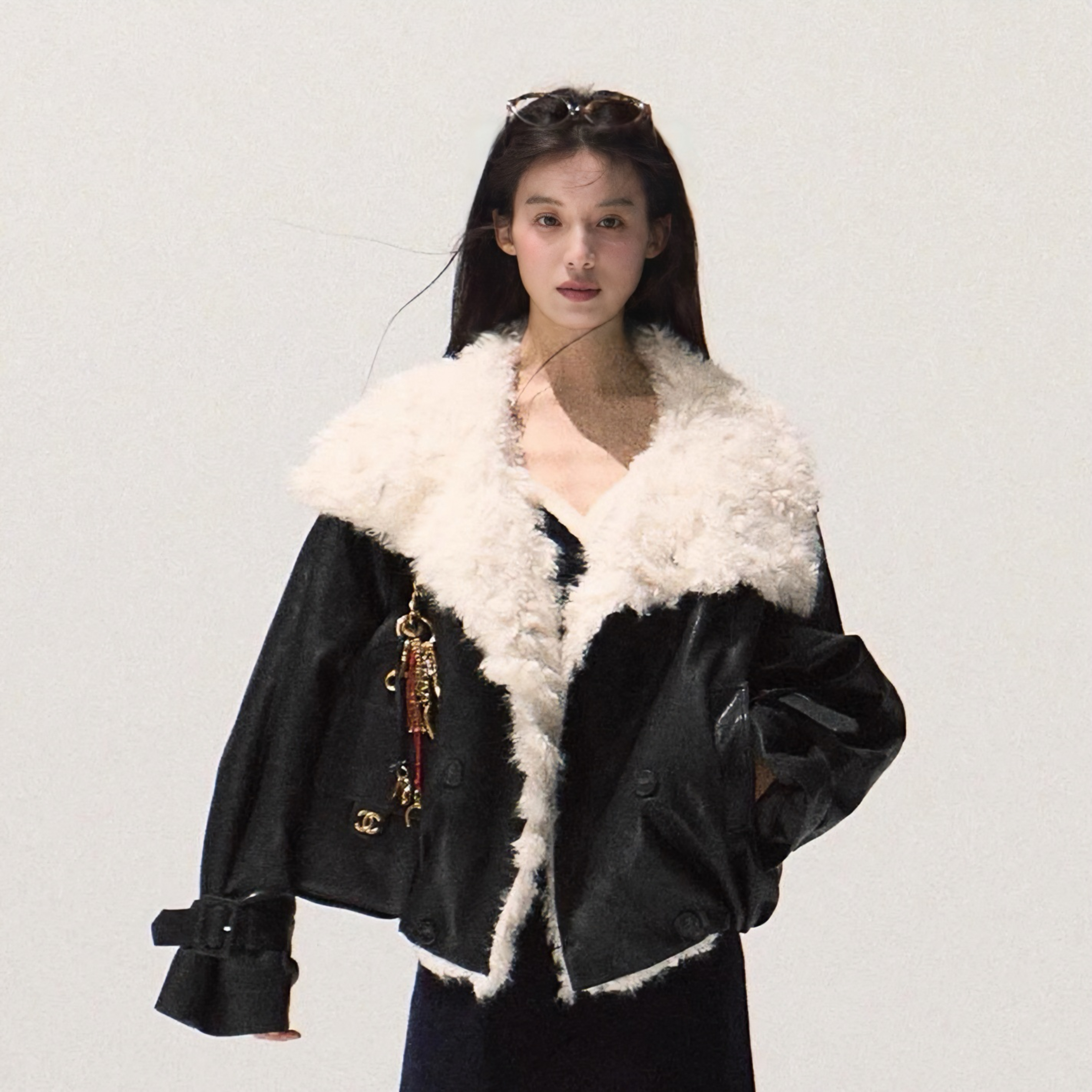 短款皮衣女2025秋冬款羊羔毛外套