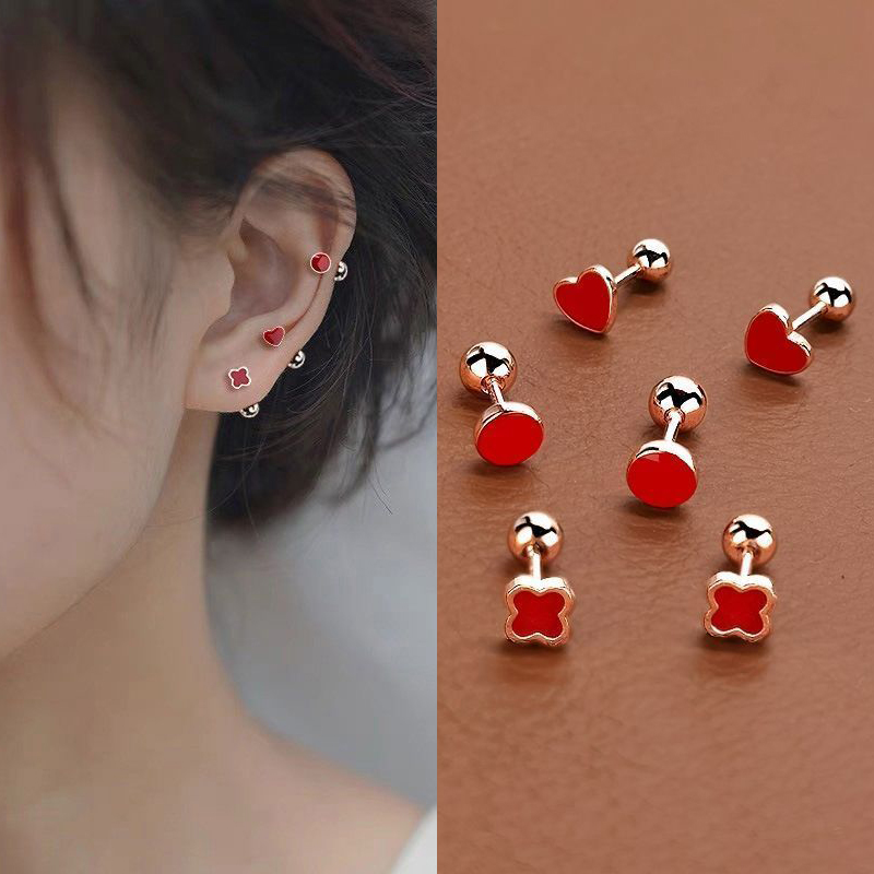 红色四叶草小耳骨新款圆形耳环爱心小众螺丝设计睡觉免摘耳骨耳钉