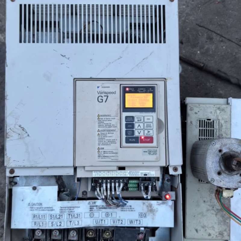 议价：安川变频器CIMR-G7A4037