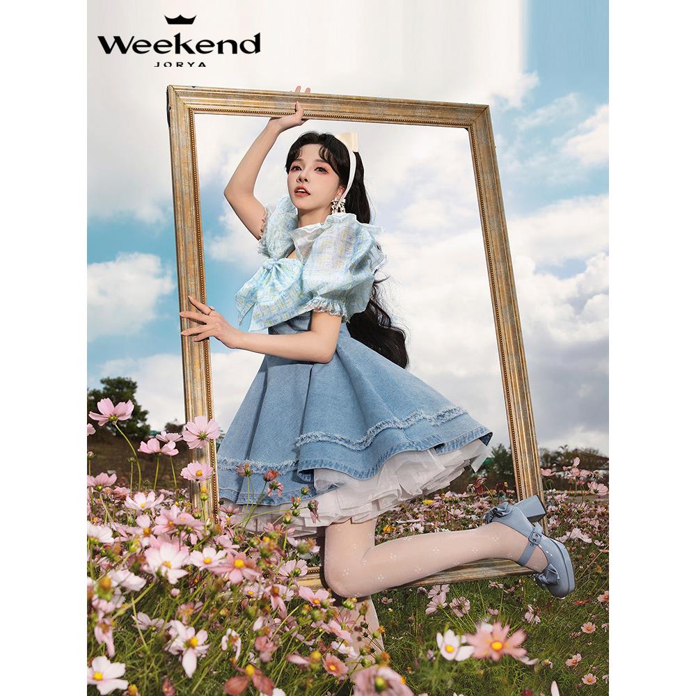 潮汐少女|卓雅周末24夏浪漫蝴蝶结泡泡袖皇冠印花上衣Q220306C