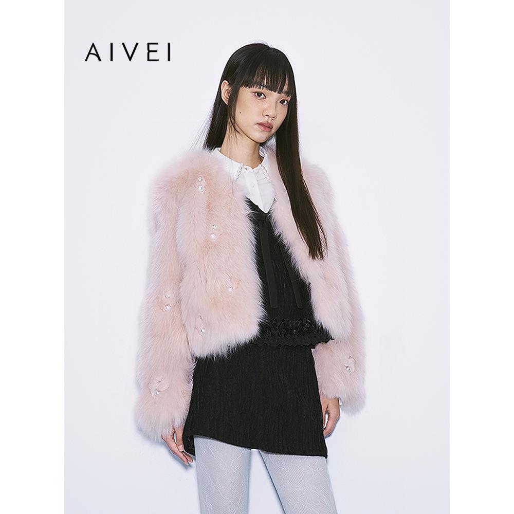 AIVEI欣贺艾薇2025冬季新富家千金钉珠狐狸腹毛皮草外套XRV7P17B