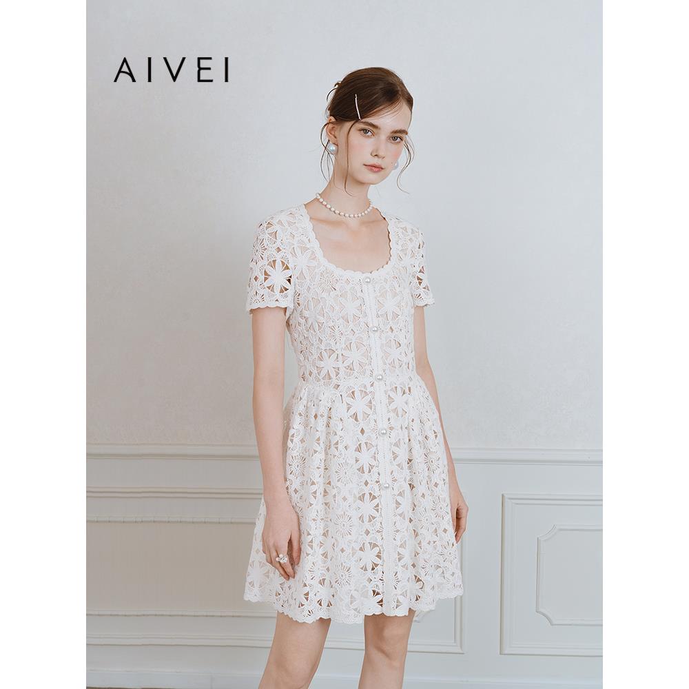 AIVEI欣贺艾薇2025夏季新名媛千金宫廷风方领蕾丝连衣裙S720301A