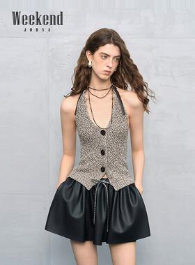 卓雅周末26春季新款气质复古挂脖V领无袖针织衫背心上衣XSW0M03D