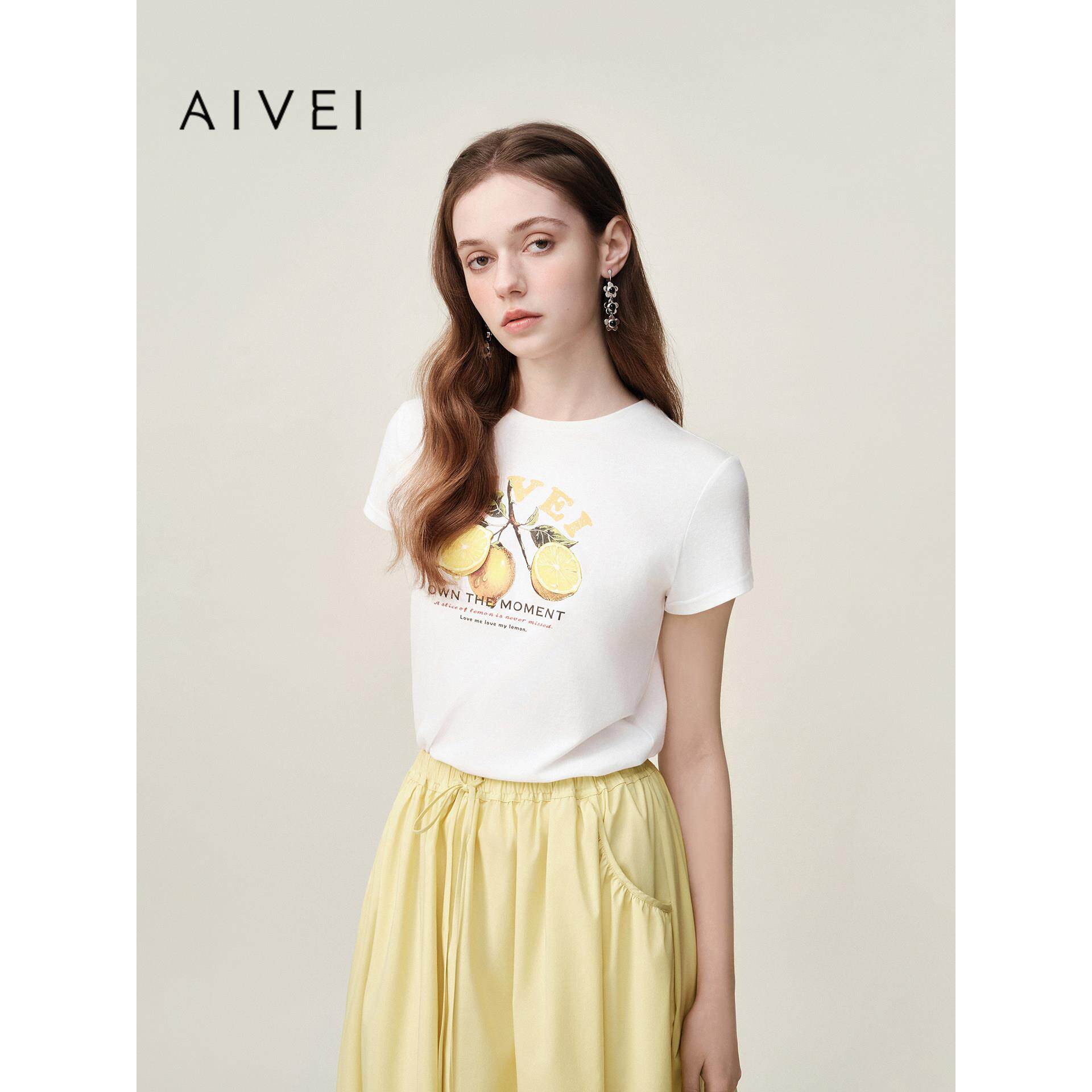 AIVEI欣贺艾薇2026夏季小清新柠檬印花正肩短袖休闲T恤XSV3T05A