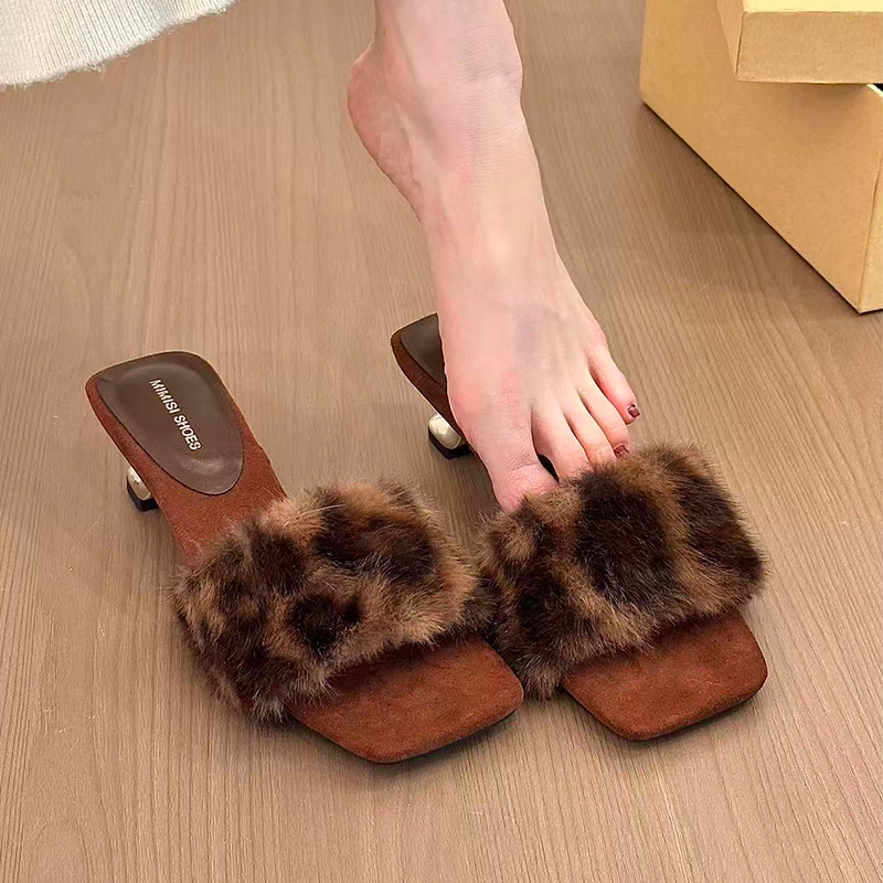 采采乐希高跟一字带毛毛拖鞋女