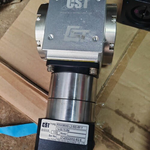 议价CST嘉成RXW080AS 90度行星减速机 速比1:50 拆机完好 台湾CS