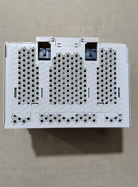 议价禾川PLC，型号HCQ1-1200-D2，成色95新，标价为请询价