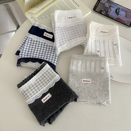 2025新款内裤女士纯棉7a级抗菌高颜值少女短裤中腰不夹屁屁三角裤