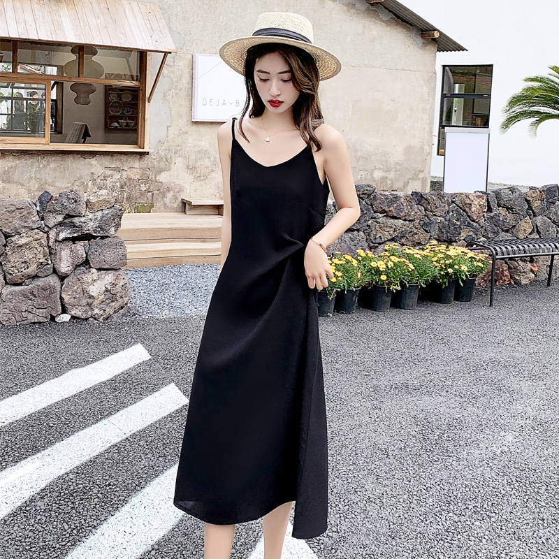 吊带中长款夏连衣裙女显瘦高级感