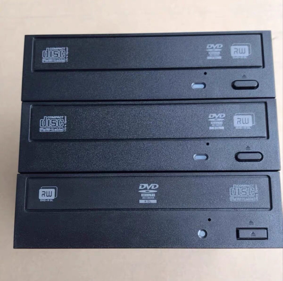 原装品牌拆机刻录光驱DVD-RW刻录SATA串口台式机内置光驱CD光驱图片