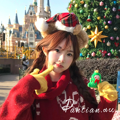 毛球格纹圣诞帽达菲熊毛绒发箍