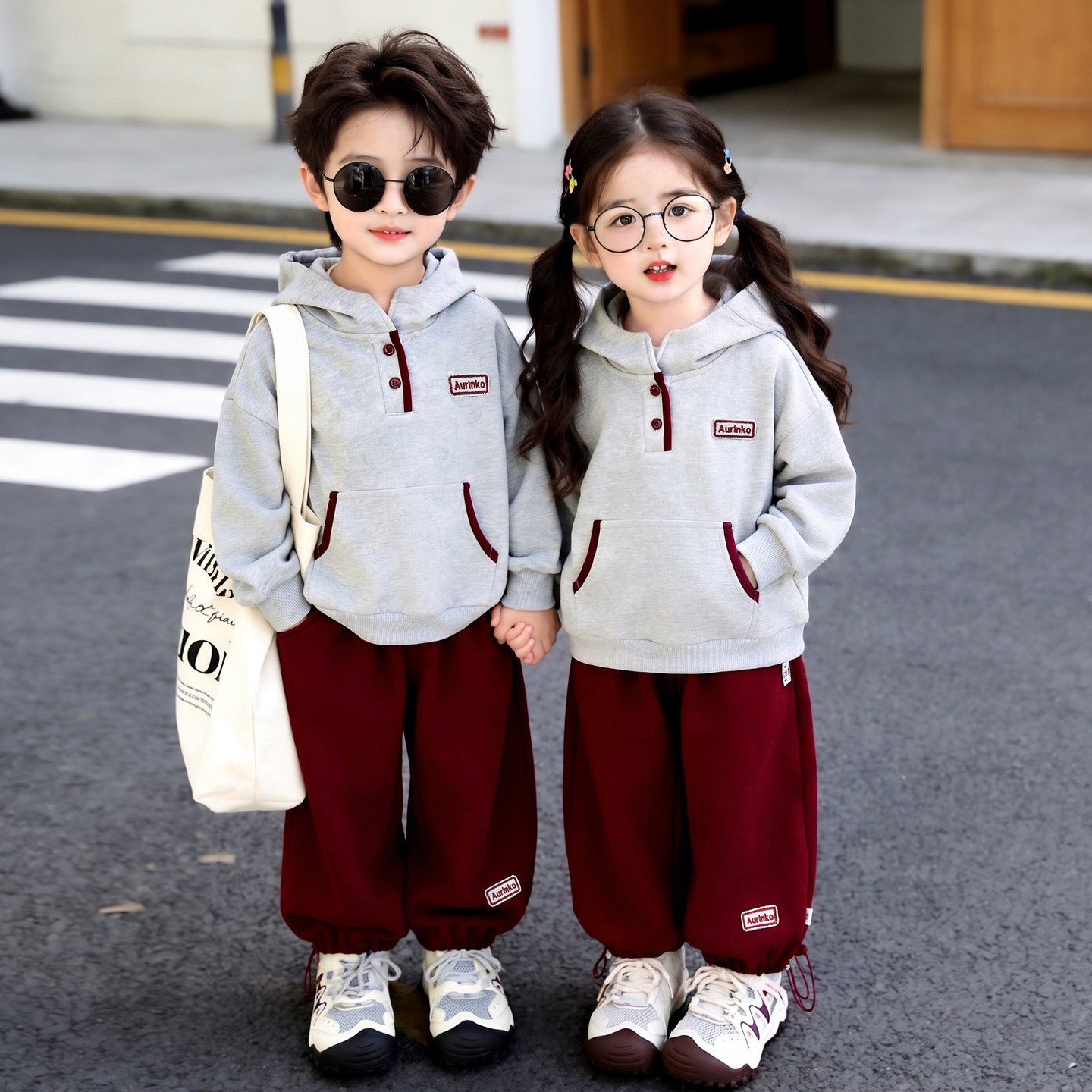 男女童连帽卫衣套装学生运动班服
