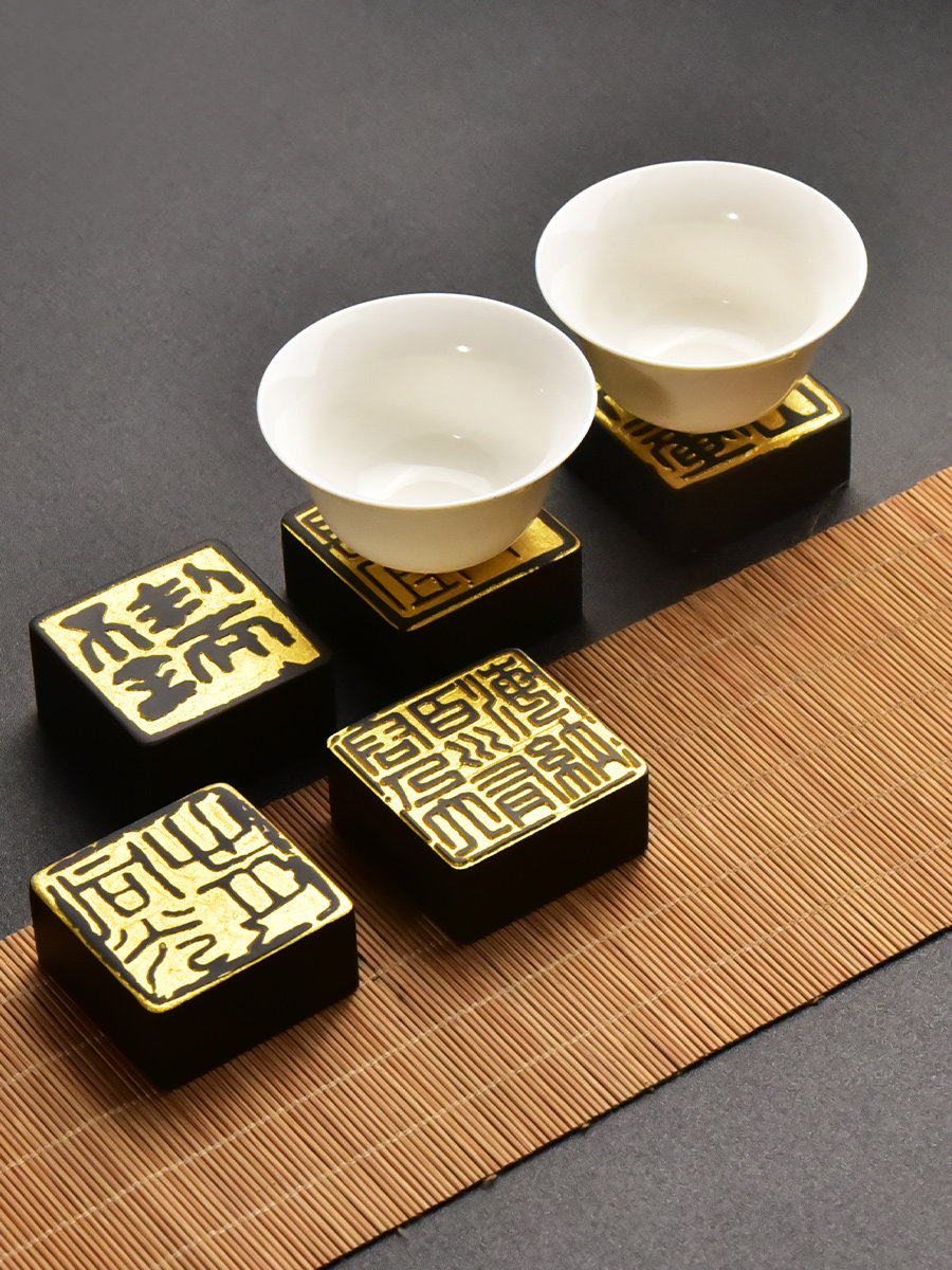 안후이 그녀 벼루 인감 마을 통치자 부티크 새로운 중국 스타일 연구 서예 회화 프레스 종이 특별 천연 원시 돌 블랙 드래곤 테일 광장 문진 잉크 침대 차 코스터 실용적인 선물 장난감