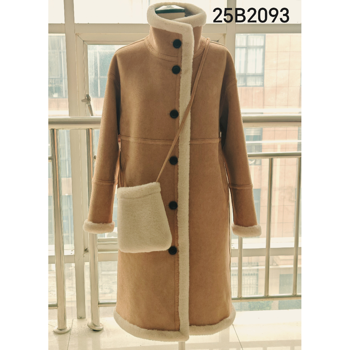 【恩佳专享】复古女中长款加厚保暖冬季大衣外套25-187-25B2093