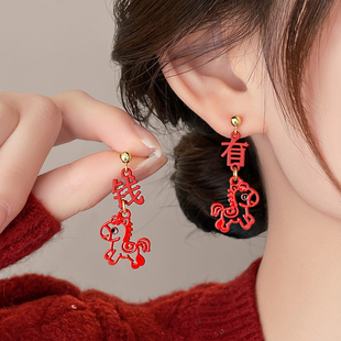 马上有钱今年流行耳环2026新款爆款高级感无耳洞耳夹耳饰耳钉女