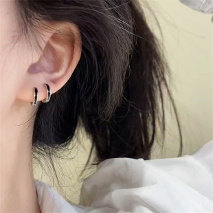 潮耳钉女耳扣睡觉免摘耳饰 黑色四件套简约小耳圈耳环2026年新款