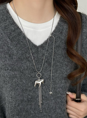 新款小马金属长款项链毛衣链简约