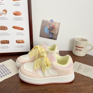 厚底小白鞋女2026春季新款配裙子的鞋子面包鞋休闲板鞋百搭运动鞋