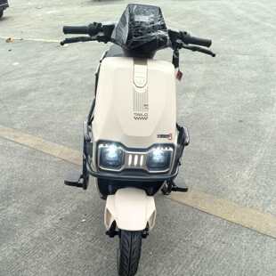 适用适用2025新款台铃赤兔护杠电动车前保险杠后护杠后尾架外卖架