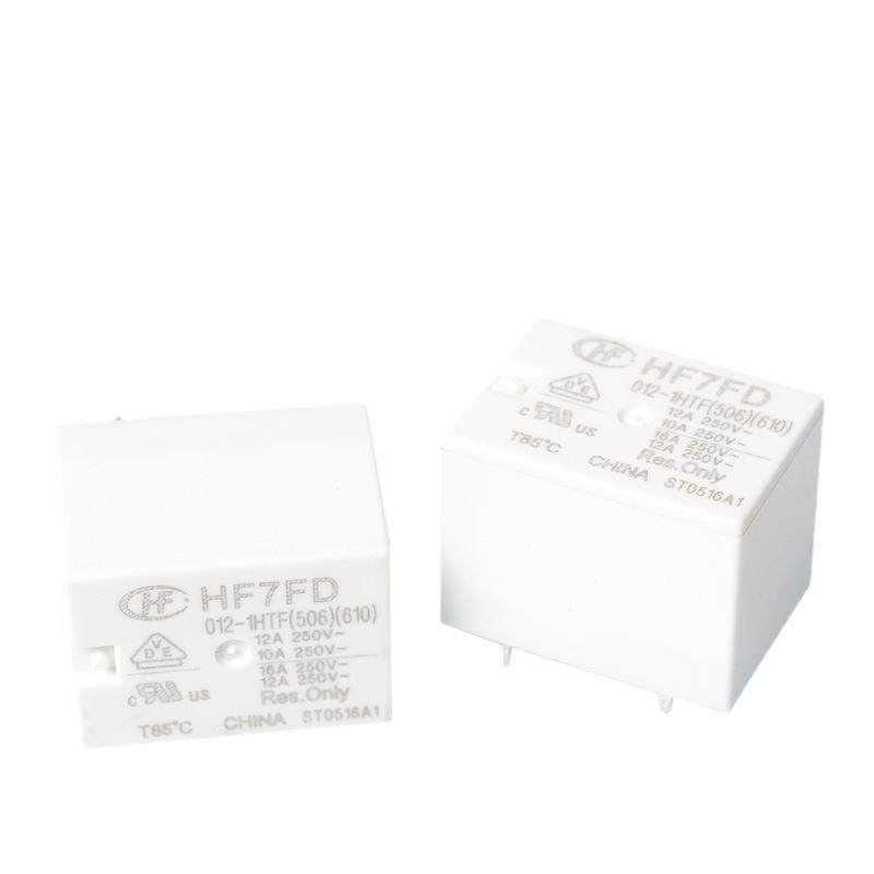 4脚小型继电器宏发6脚继电器