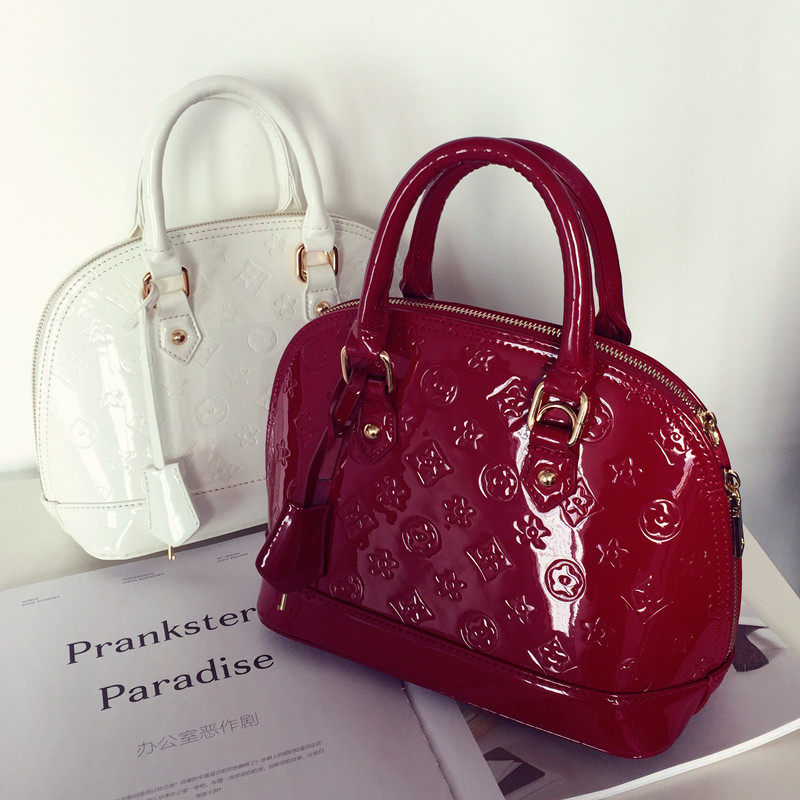 包包2020新款女包亮面漆皮贝壳包斜挎包女小包时尚手提包女单肩包