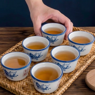 复古年年有鱼陶瓷茶杯小号酒杯青花瓷主人杯仿古杯子加厚耐高温