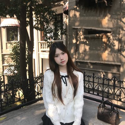 韩系高级感烫钻蝴蝶结白色毛衣开衫女秋冬可外穿内搭针织外套上衣