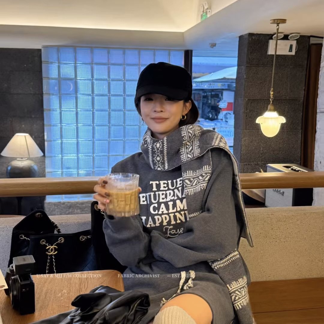 美式复古废土风卫衣两件套裙+围巾三件套2025冬小众字母潮牌