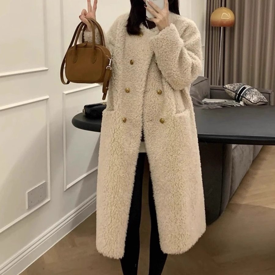 小香风双排扣羊羔毛大衣女冬季慵懒穿搭加厚保暖皮毛一体中长外套