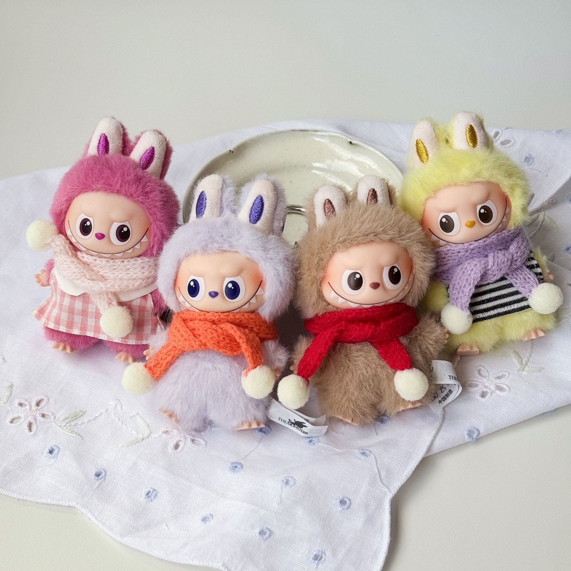 拉布布4.0娃衣 labubu10cm公仔衣服迷你玩偶圣诞娃衣着替针织围巾,模玩/动漫/周边/娃圈三坑/桌游,棉花娃娃/毛绒玩具娃衣,淘宝优惠券,粉丝福利购,淘宝优惠卷