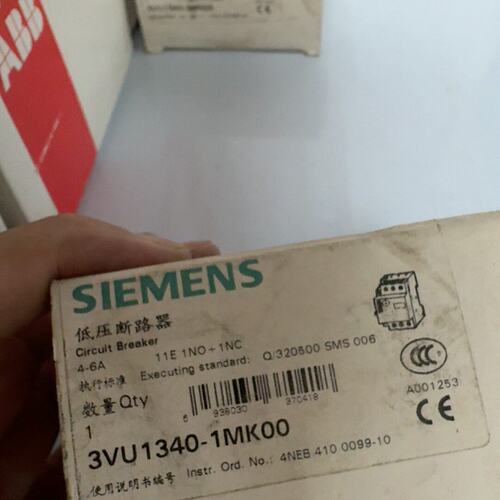 议价低压断路器3VU1340-1MK00，4盒现货，单价9